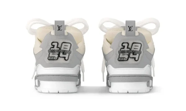 Skate Grey