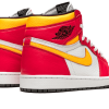 Wethenew-Sneakers-France-Air-Jordan-1-Retro-High-og-Light-Fusion-Red-555088-603-3_1_800x.png Light Fusion Red