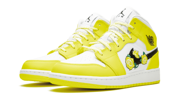 Dynamic Yellow