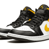 White Pollen Black