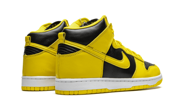 dunk-high-varsity-maize-291010_800x.png Varsity Maize
