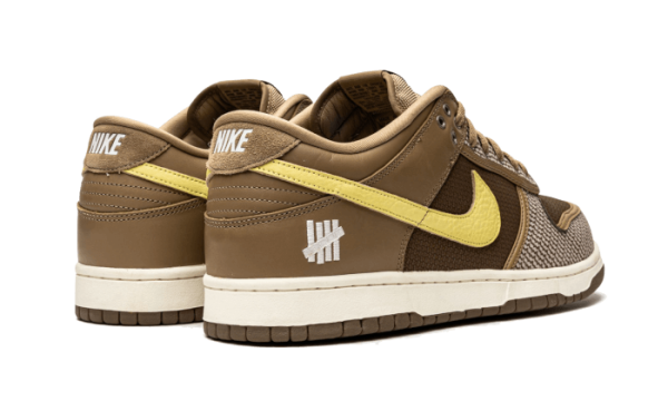 SP UNDEFEATED Canteen Dunk vs. AF1 Pack