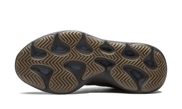 V3 Clay Brown