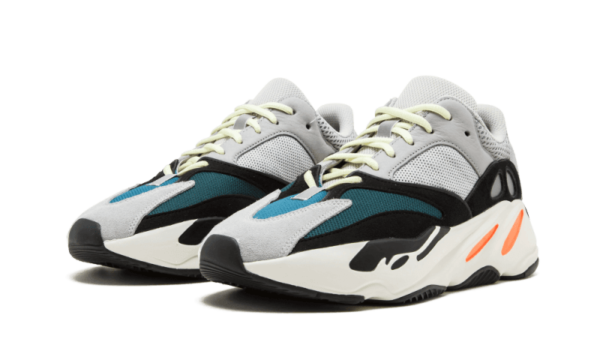 Wave Runner Solid Grey